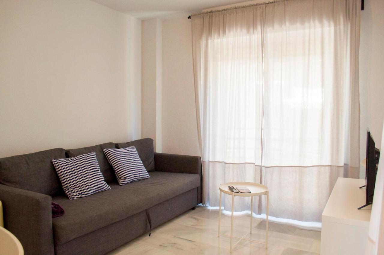 Pedregalejo Apartament Малага Экстерьер фото